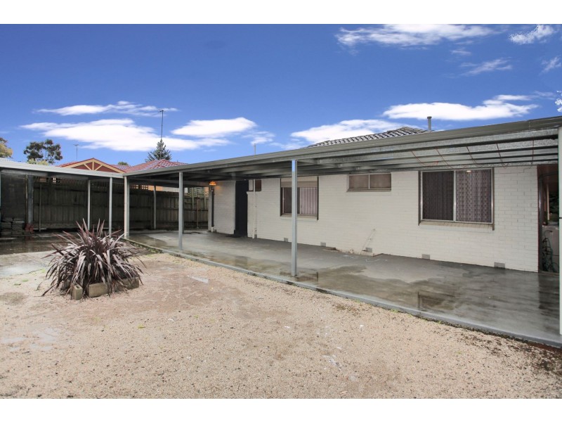 3 Cloverset Avenue, Narre Warren VIC 3805