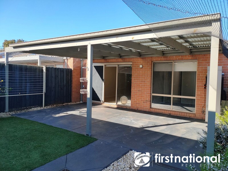 10 Midori Lane, Officer VIC 3809