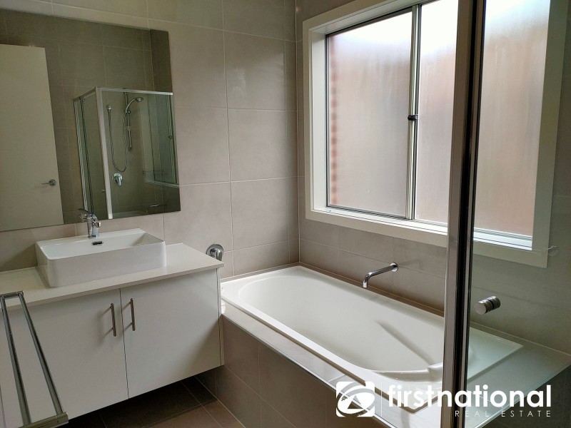 5 Shelley Street, Officer VIC 3809