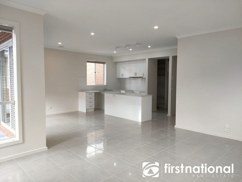 5 Shelley Street, Officer VIC 3809