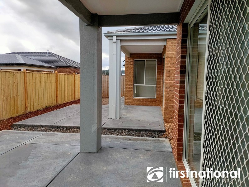 5 Shelley Street, Officer VIC 3809