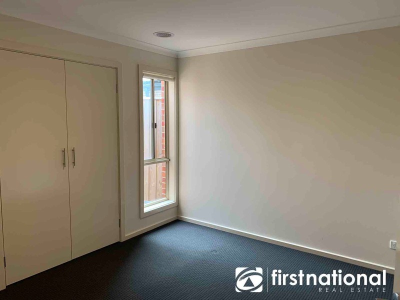 48 Belmont Crescent, Pakenham VIC 3810