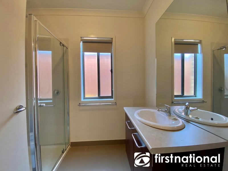 25 Celestine Drive, Officer VIC 3809