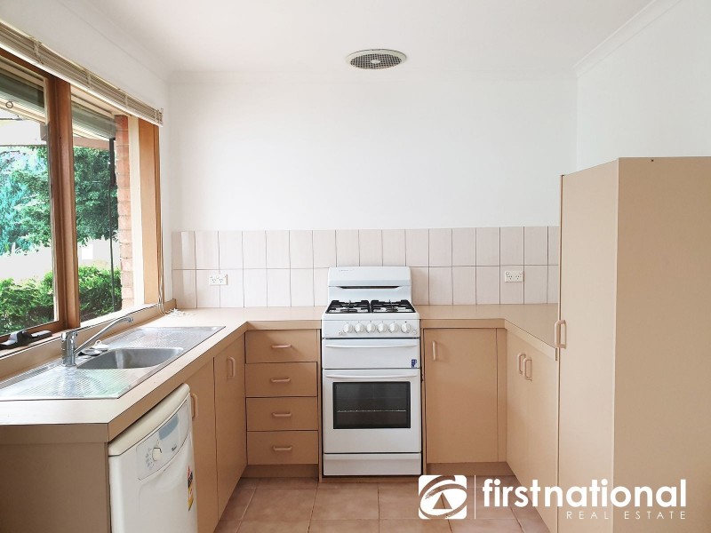 42 Michelle Drive, Hampton Park VIC 3976