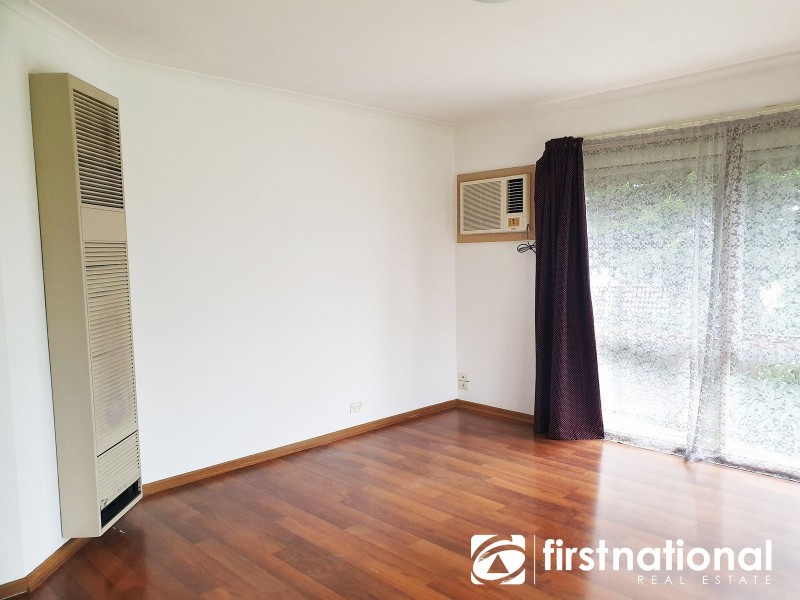42 Michelle Drive, Hampton Park VIC 3976