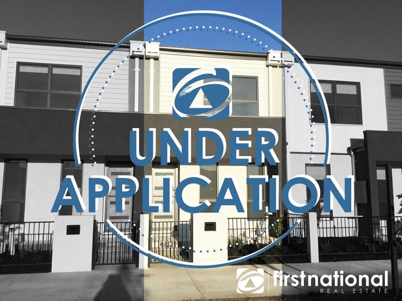 39 Hunt Way, Pakenham VIC 3810