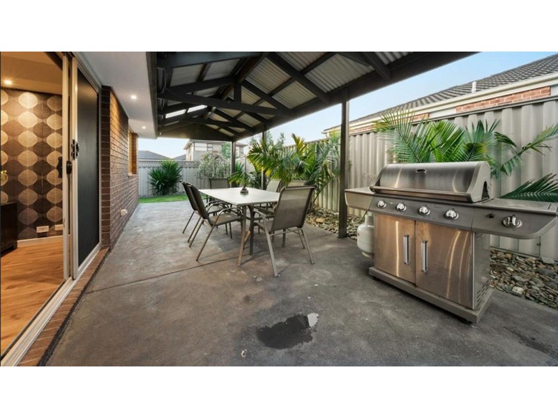 11 Celebration Circuit, Pakenham VIC 3810