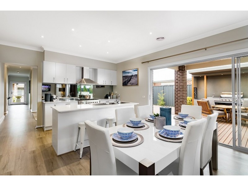 Lot 43 Guru Boulevard, Lynbrook VIC 3975