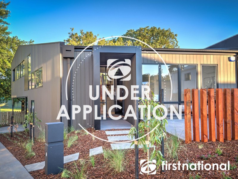 29 Willowdene Way, Berwick VIC 3806