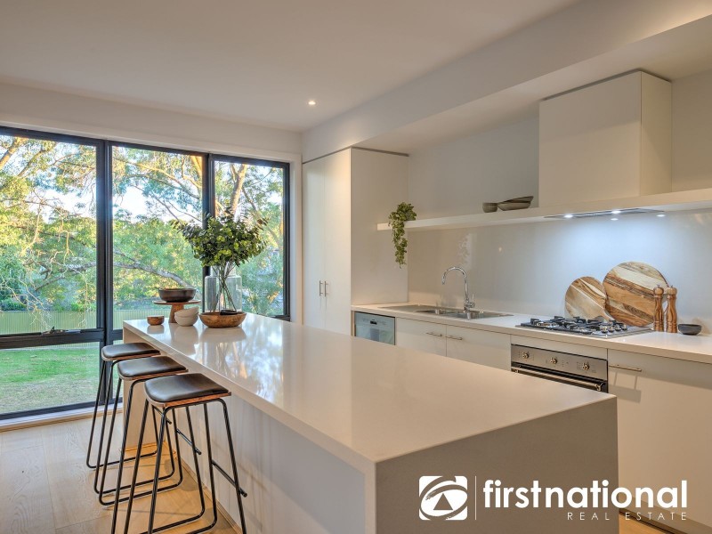 29 Willowdene Way, Berwick VIC 3806
