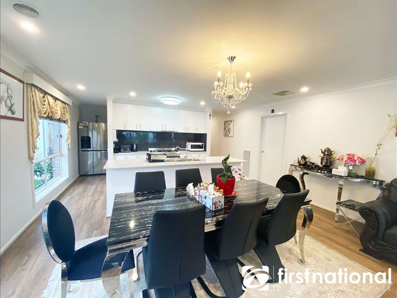 24 Tania Way, Officer VIC 3809