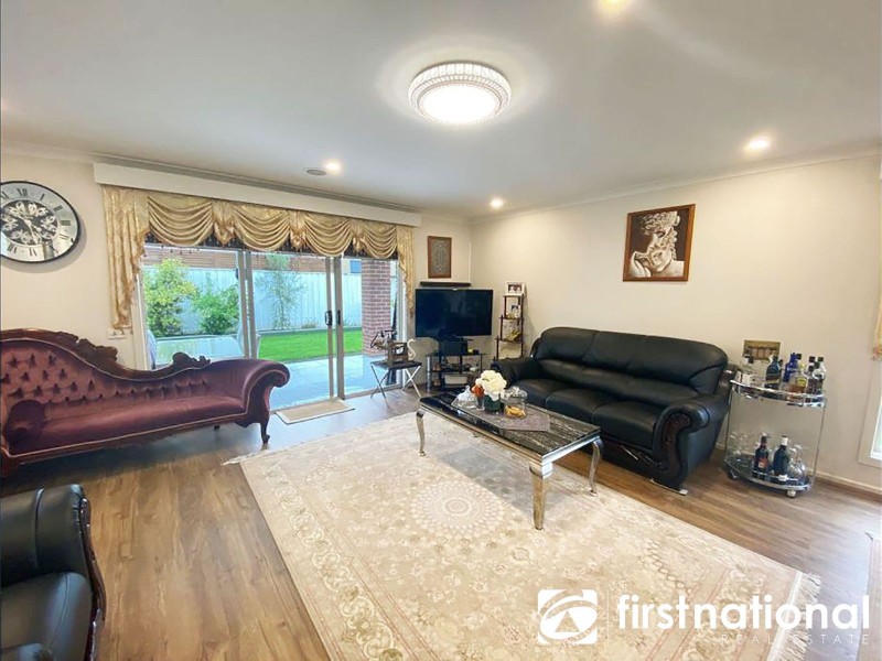 24 Tania Way, Officer VIC 3809