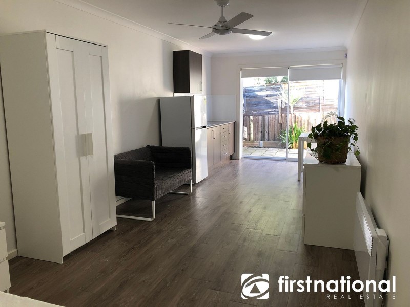 5/4 Cranbourne Drive, Cranbourne VIC 3977