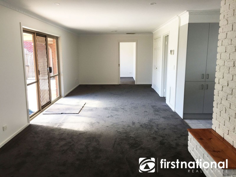 8 Tamarisk Road, Narre Warren VIC 3805