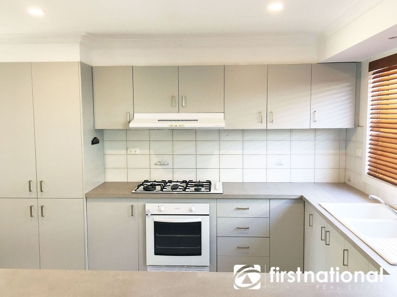 8 Tamarisk Road, Narre Warren VIC 3805