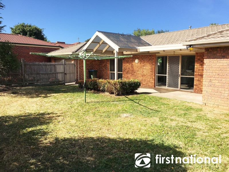 8 Tamarisk Road, Narre Warren VIC 3805