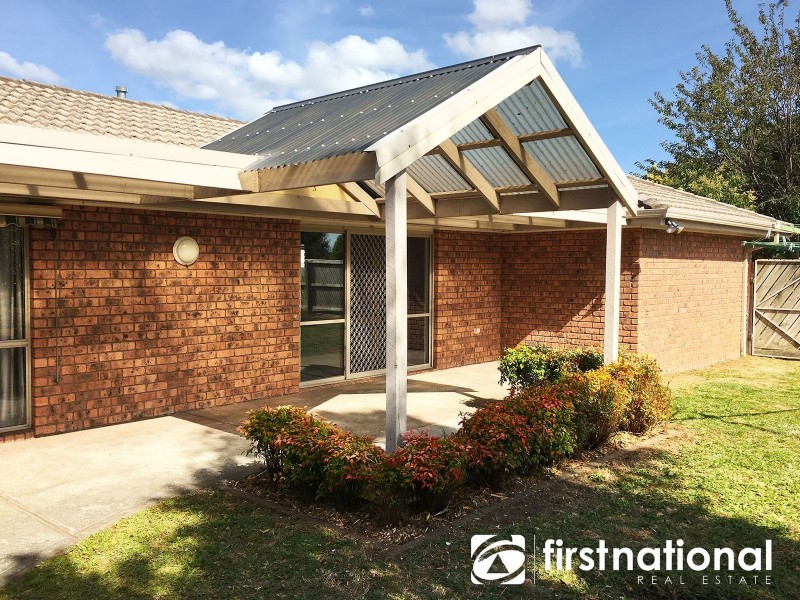 8 Tamarisk Road, Narre Warren VIC 3805