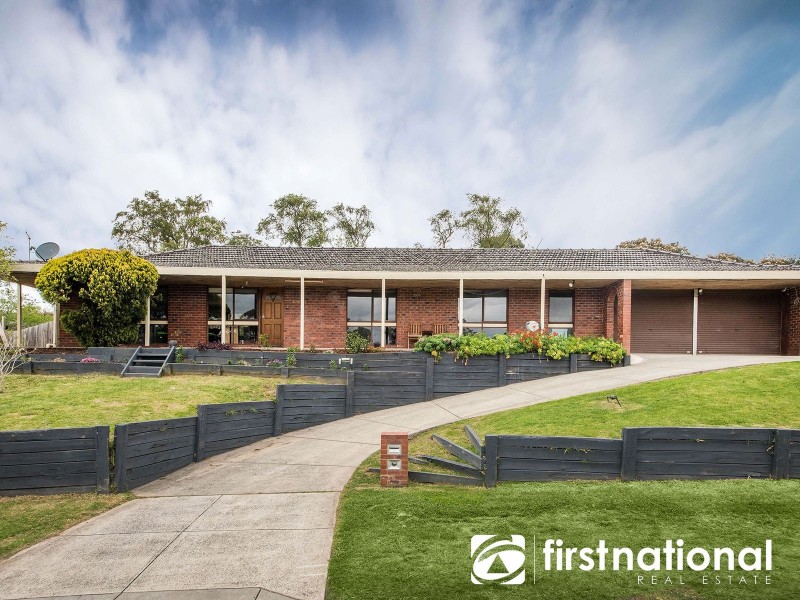 4 Pownceby Court, Pakenham VIC 3810