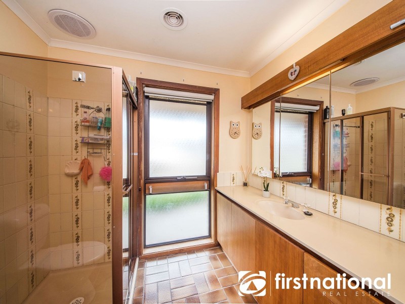 4 Pownceby Court, Pakenham VIC 3810