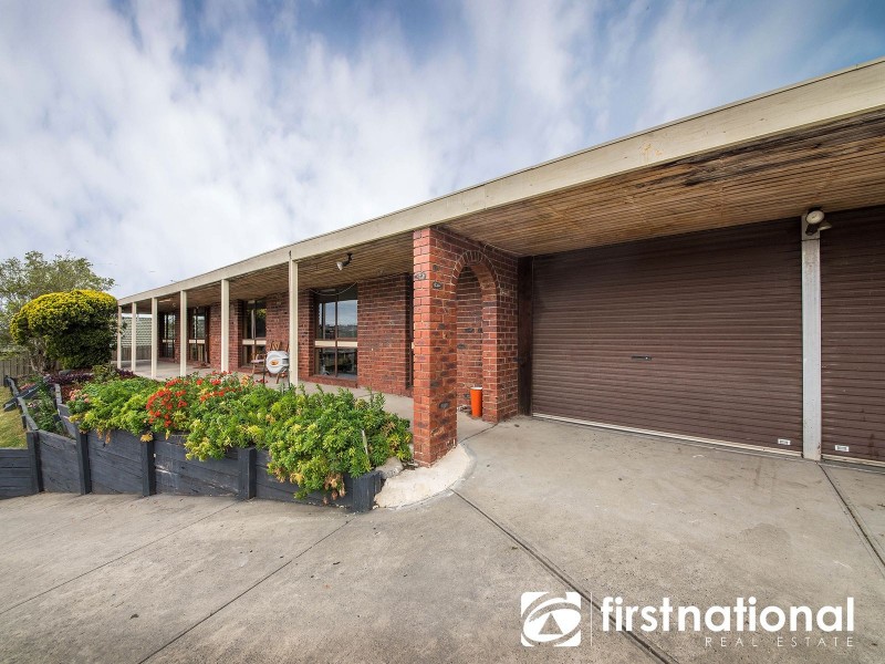 4 Pownceby Court, Pakenham VIC 3810