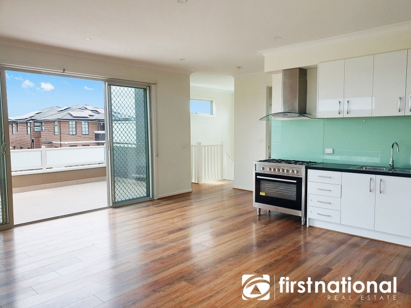 1/13 Grandview Avenue, Dandenong VIC 3175