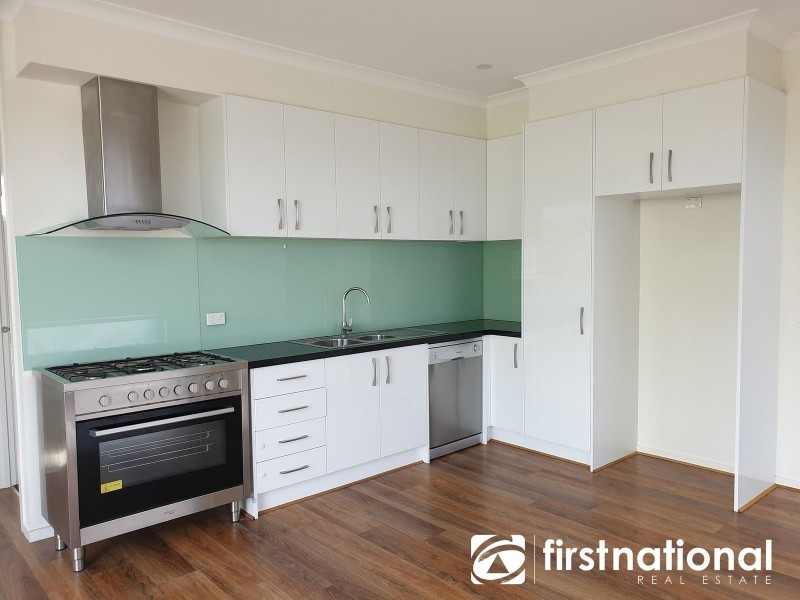 1/13 Grandview Avenue, Dandenong VIC 3175