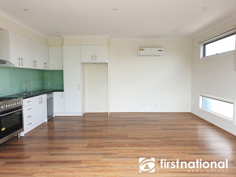 1/13 Grandview Avenue, Dandenong VIC 3175