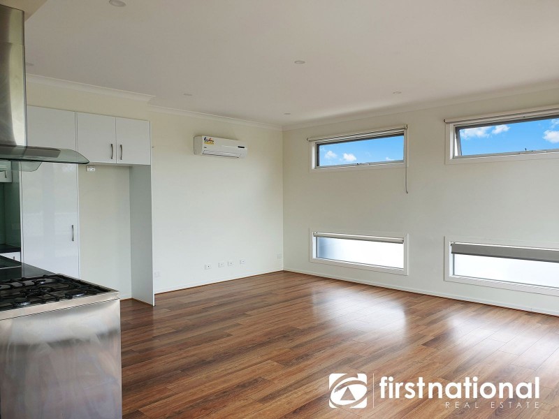 1/13 Grandview Avenue, Dandenong VIC 3175
