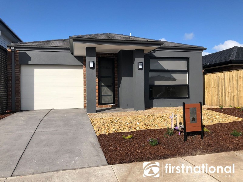 10 Curtis Street, Officer VIC 3809