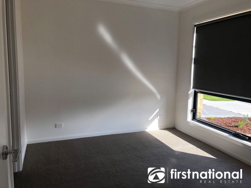 10 Curtis Street, Officer VIC 3809