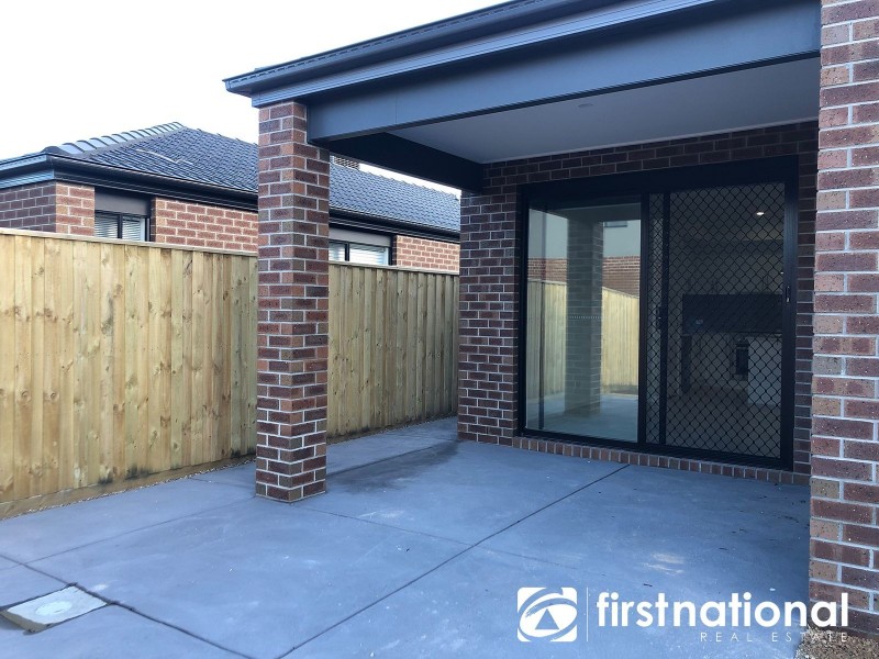 10 Curtis Street, Officer VIC 3809