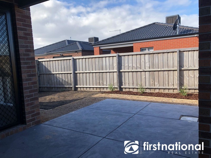 10 Curtis Street, Officer VIC 3809