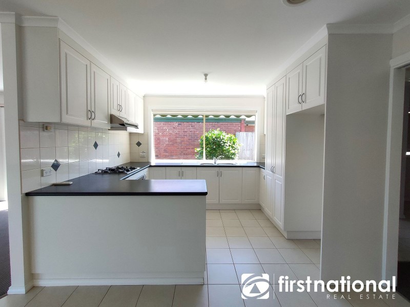 1/13A Templeton Crescent, Pakenham VIC 3810