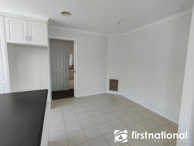 1/13A Templeton Crescent, Pakenham VIC 3810