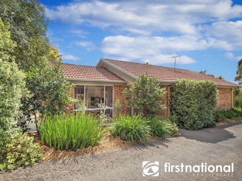 1/10 Buchanan Road, Berwick VIC 3806