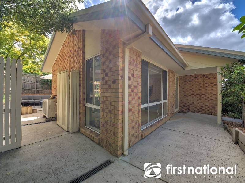 1/10 Buchanan Road, Berwick VIC 3806