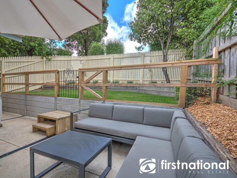 1/10 Buchanan Road, Berwick VIC 3806