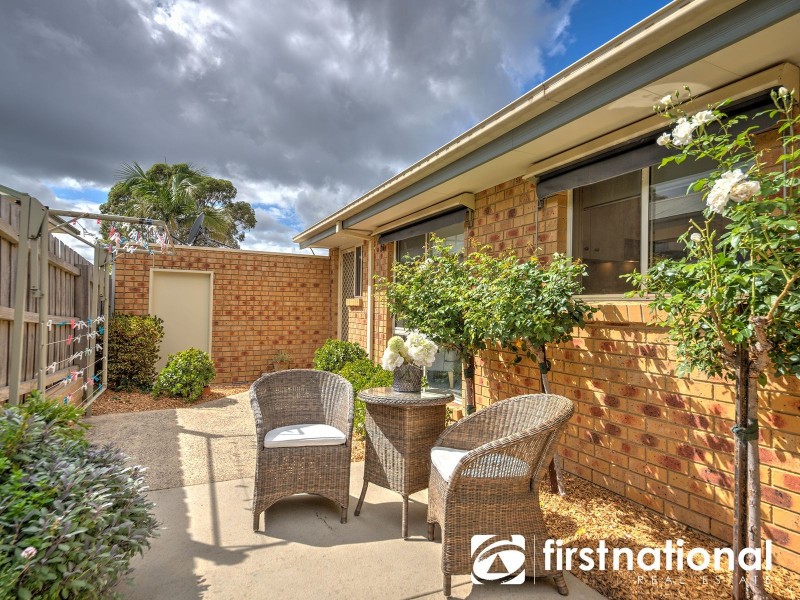 1/10 Buchanan Road, Berwick VIC 3806