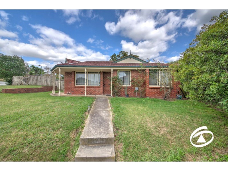 37 Barondi Avenue, Narre Warren VIC 3805