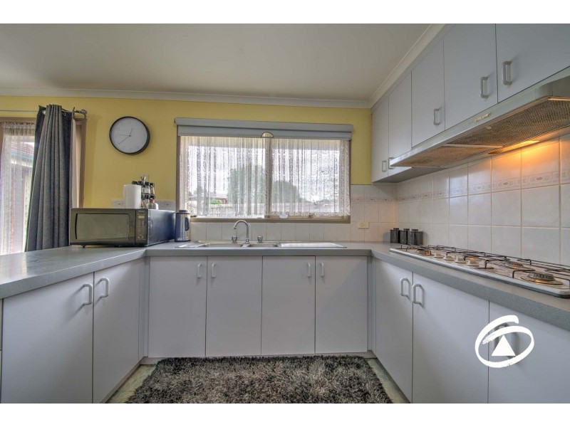 37 Barondi Avenue, Narre Warren VIC 3805