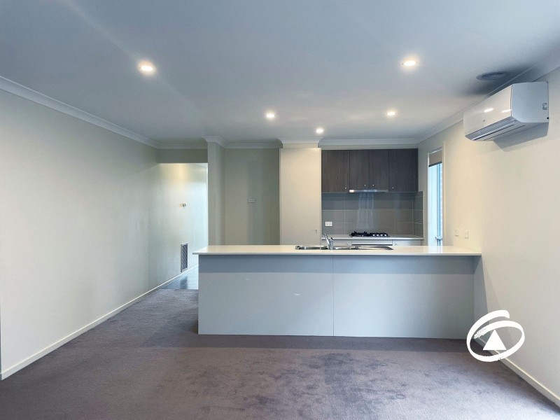 26 Botany Way, Cranbourne East VIC 3977