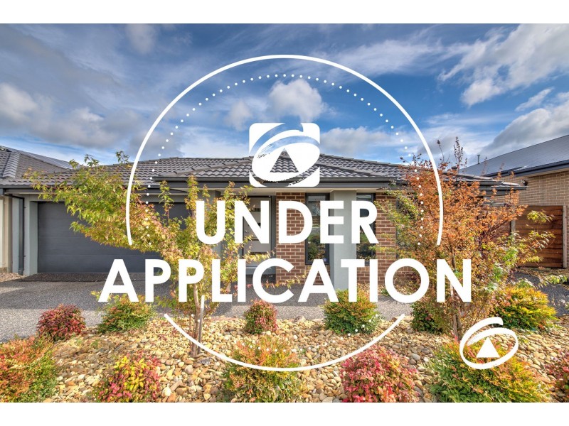 39 Bona Vista Rise, Clyde VIC 3978