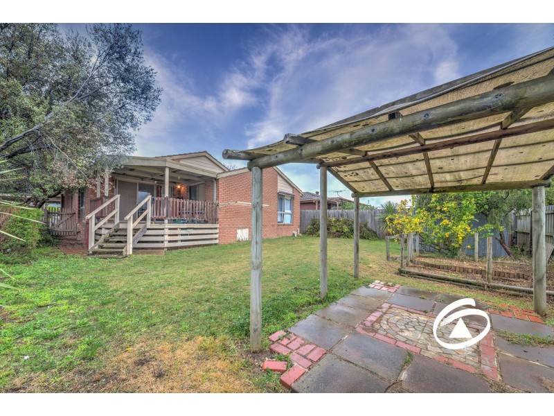 24 Fleetwood Drive, Narre Warren VIC 3805