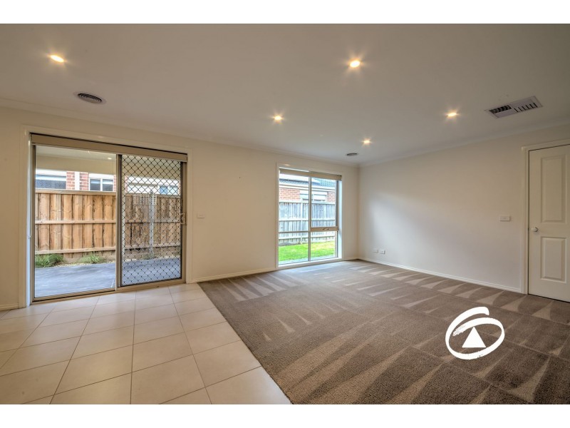70 Frankland Street, Clyde North VIC 3978