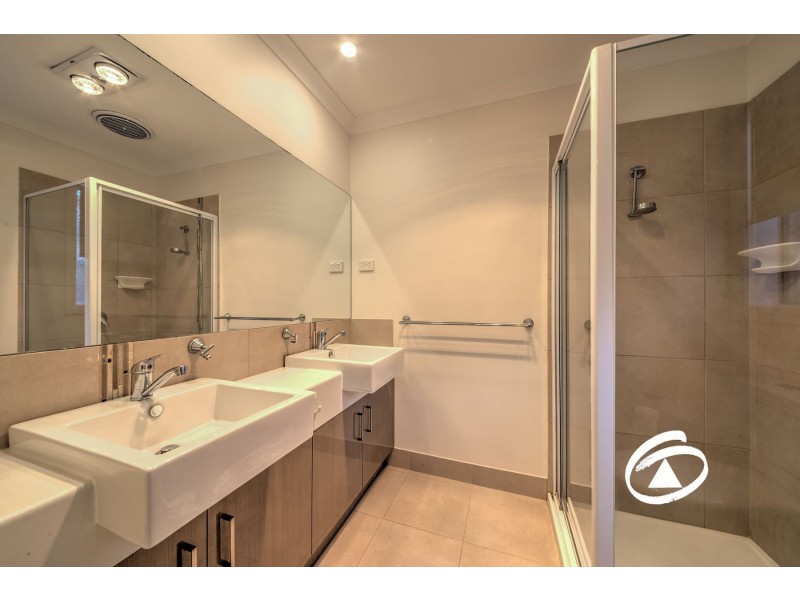 70 Frankland Street, Clyde North VIC 3978