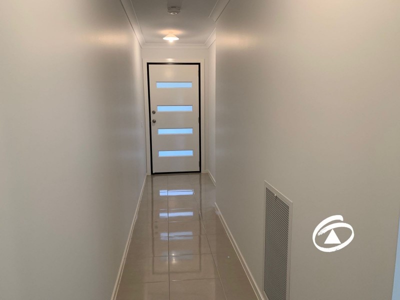 45 Troups Creek Promenade, Narre Warren VIC 3805