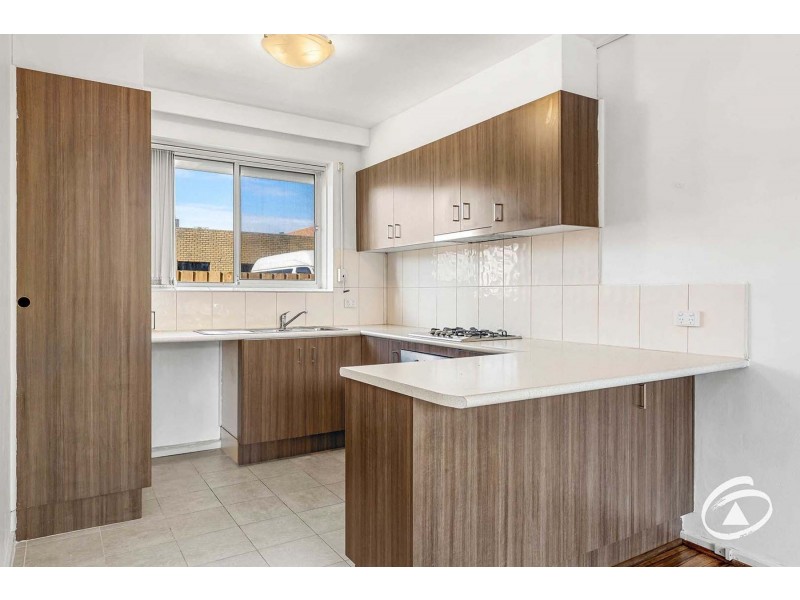 4/4-6 Keys Street, Dandenong VIC 3175
