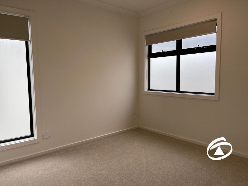 77 Marlborough Road, Berwick VIC 3806