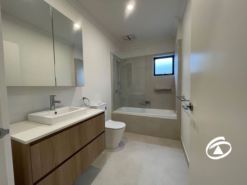 77 Marlborough Road, Berwick VIC 3806