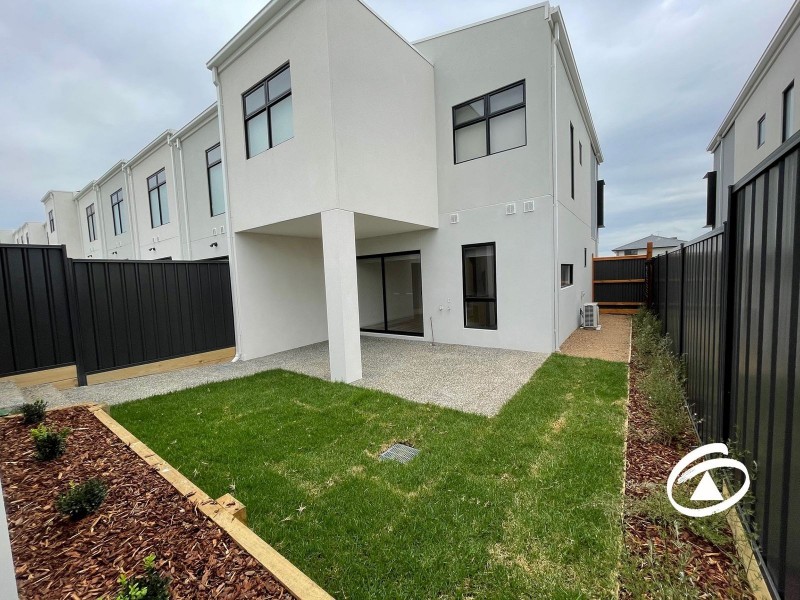 77 Marlborough Road, Berwick VIC 3806